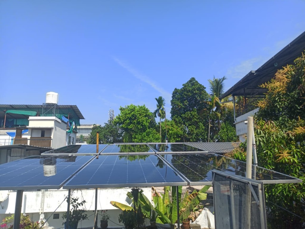 Thomas Varghese — Ravipuram · 3 kW സോളാർ ഇൻസ്റ്റാളേഷൻ