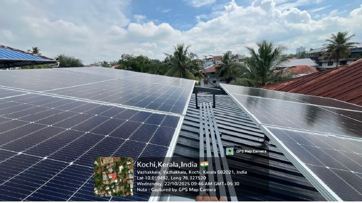 Vijith Kumar — Vazhakkala · 5 kW സോളാർ ഇൻസ്റ്റാളേഷൻ